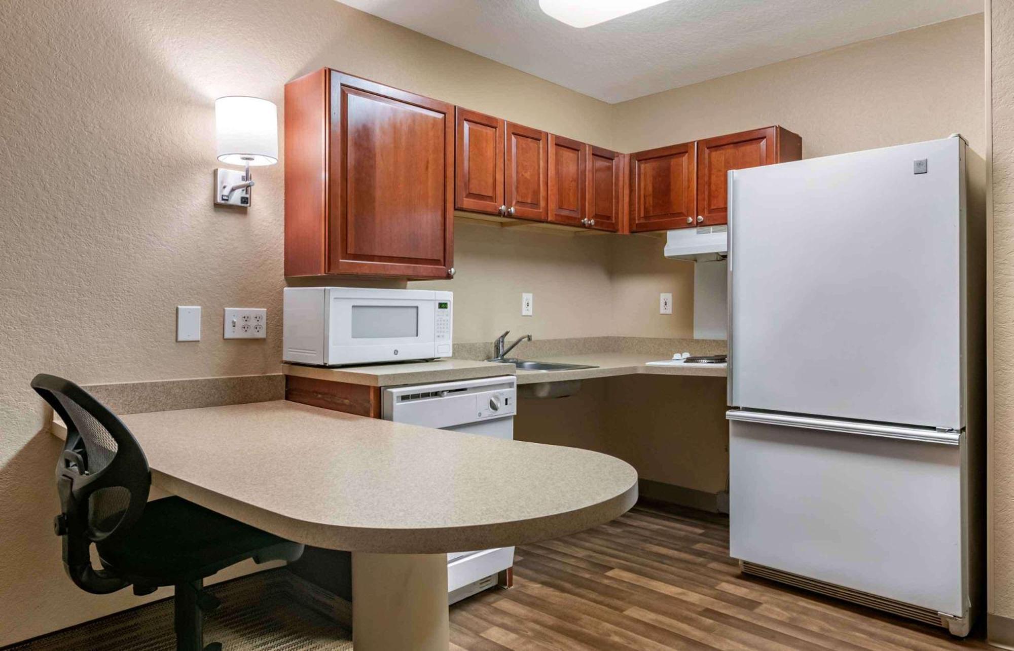 Extended Stay America Suites - Orlando - Southpark - Commodity Circle Oak Ridge Esterno foto